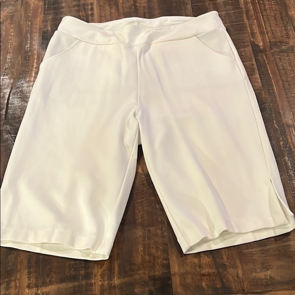 Soft Surroundings White Women's Bermuda Shorts